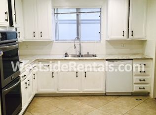343 S Reeves Dr APT 102, Beverly Hills, CA 90212