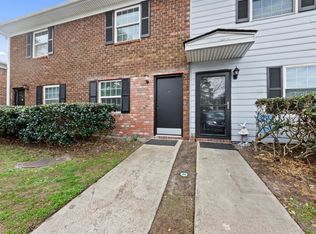 21 Rivers Point Row APT 11B, Charleston, SC 29412