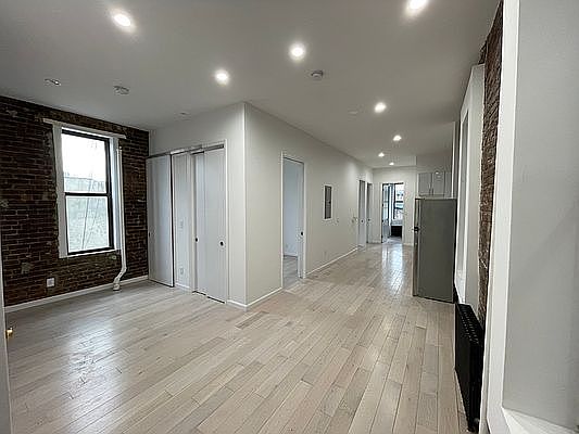 1st image of 83 Henry St