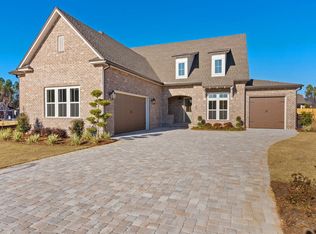 25 Caymus Cv, Freeport, FL 32439