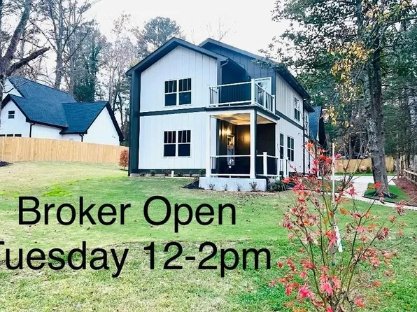 2257 Barge Rd SW, Atlanta, GA 30331