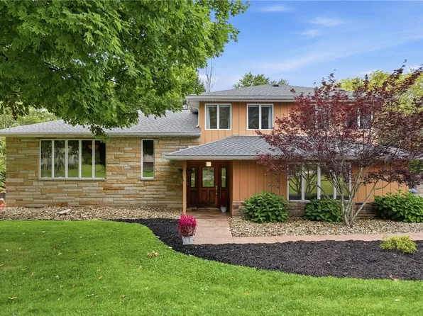 56 Valley Rd, Indiana, PA 15701