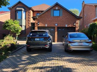 2463 King Forrest Dr, Mississauga, ON L5K 2P1