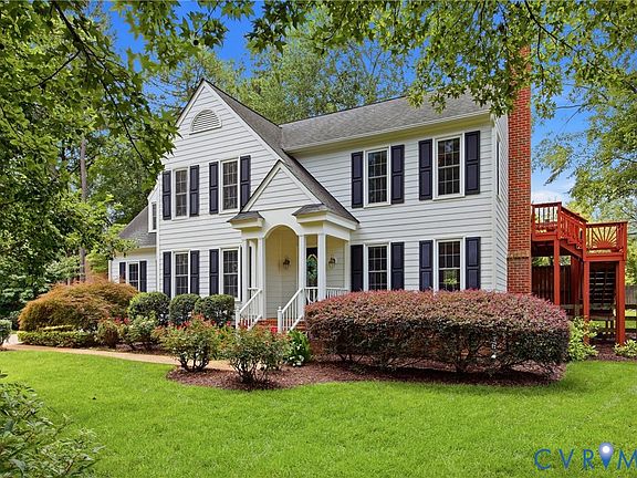 2nd image of 8305 Dove Hollow Pl