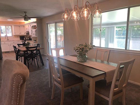 Light and Bright Formal Dining