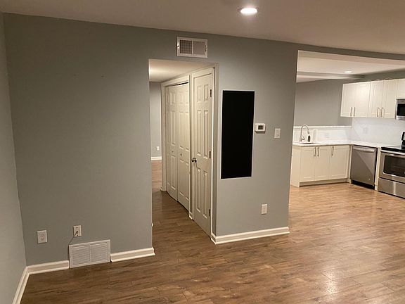 5th image of 7532 Bavarian Dr