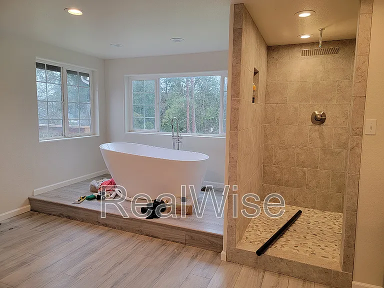 344 W Selmar Ct — Photo 13