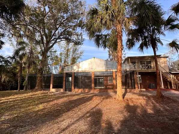 170 E 3rd Ct, Chuluota, FL 32766