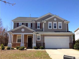 112 Sunny Chloe Ct, Holly Springs, NC 27540