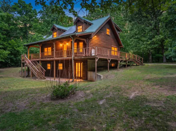 21643 Lawrence 1040, Pierce City, MO 65723