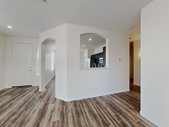 4th image of 12678 W Mulberry Dr