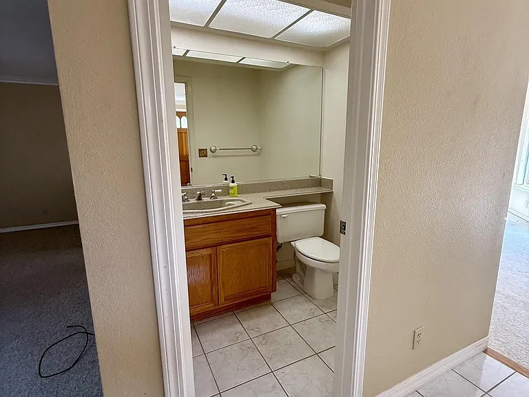 365 Bellflower Dr — Photo 7