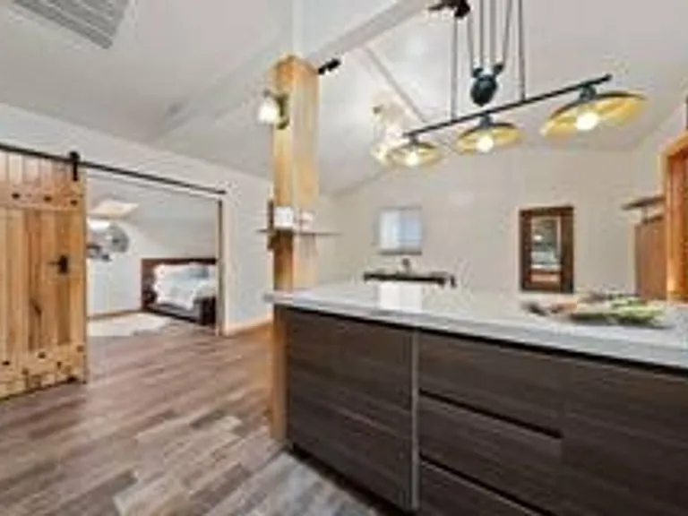 3920 Mountain Trl — Photo 12