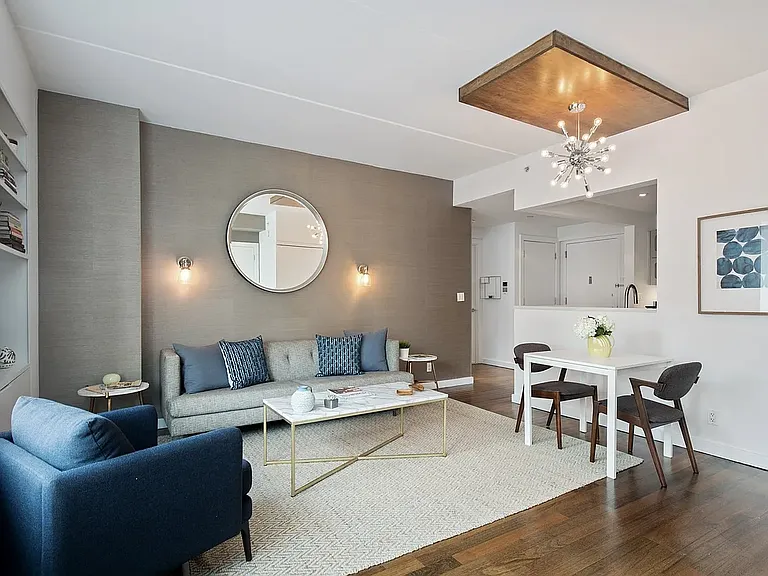 87 Smith St #7C — Photo 2