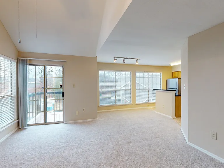 Dominion Lake Ridge — Photo 51