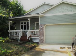 89 Sweden Cir, Silverton, OR