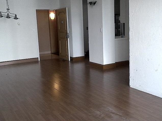 1st image of 3600 Mystic Pointe Dr APT 818