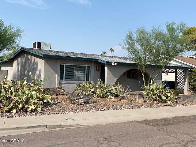 1st image of 2202 E Linda Ct