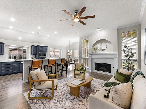 5th image of 2133 Spring Mills Rd