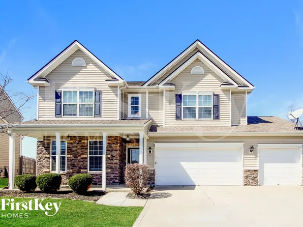 3350 Firethorn Dr, Whitestown, IN 46075