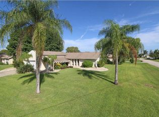 2423 SE 28th St, Cape Coral, FL 33904