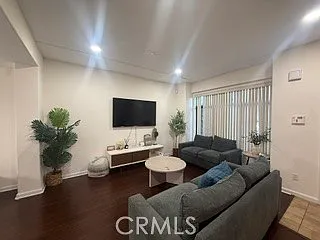 879 Michigan Blvd #B — Photo 6