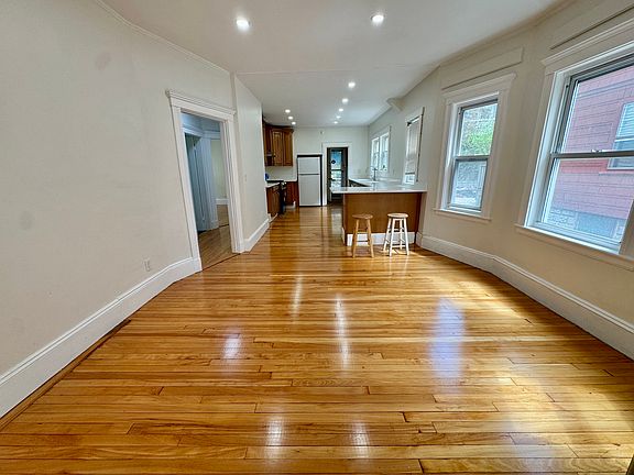 2nd image of 269 Alewife Brook Pkwy #1