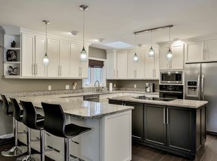 57 Summit Dr, New Boston, NH 03070