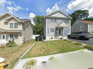 15 Rose Pl, Woodland Park, NJ 07424