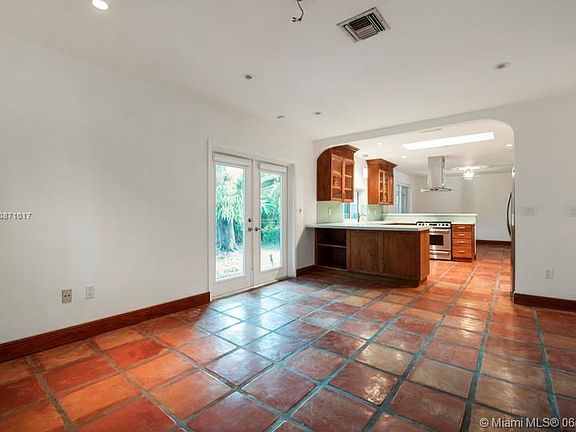 5th image of 7515 SW 167th St