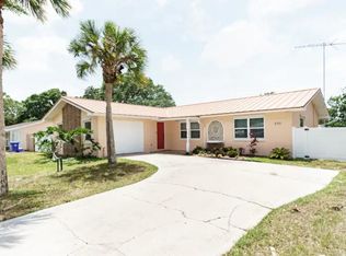 235 18th Ave, Vero Beach, FL 32962