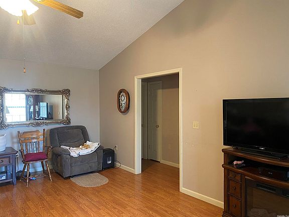 4th image of 1703 Northwood Dr