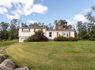 7 Hainesburg River Rd, Columbia, NJ 07832