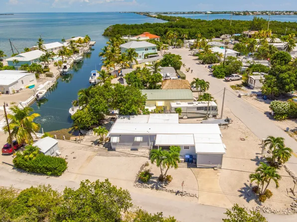 59733 Paradise Pl, Grassy Key, FL 33050