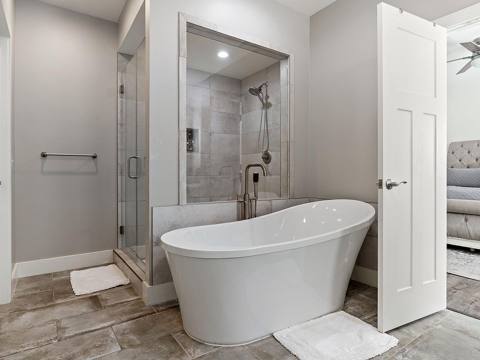 1st image of 1332 Kensington Blvd