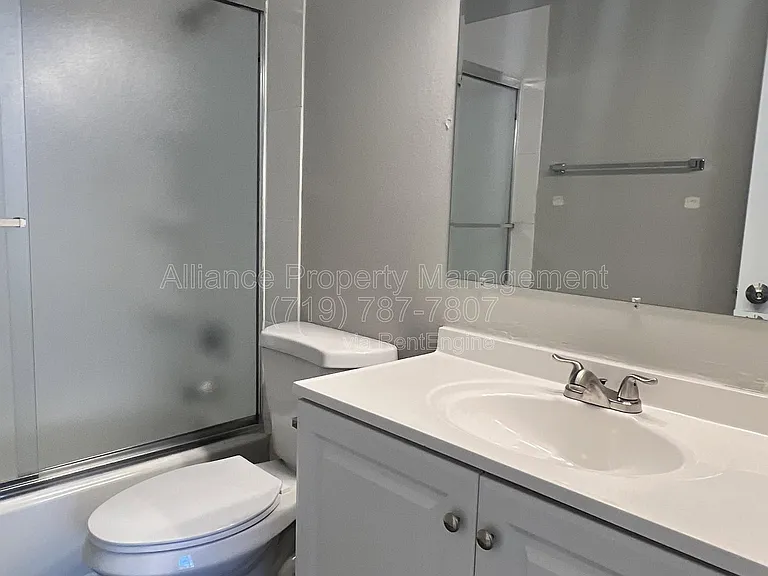 2462 E Willamette Ave — Photo 11