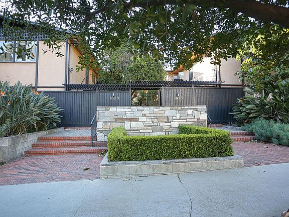 2nd image of 1625 Fremont Ave #A-7