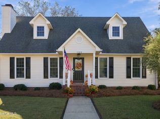 102 Poplar Branches Close, Winterville, NC 28590