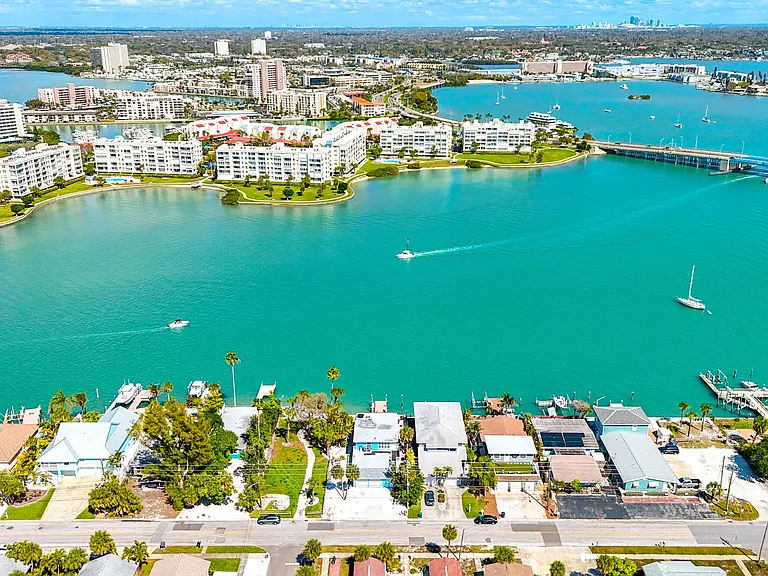 7885 Boca Ciega Dr #3 — Photo 44