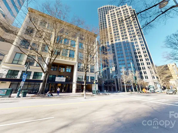 127 N Tryon St Unit 512, Charlotte, NC 28202