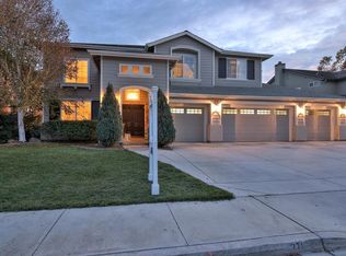 371 Regal Dr, Hollister, CA 95023