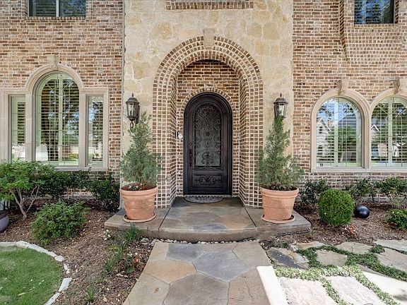 4th image of 4473 Druid Hills Dr
