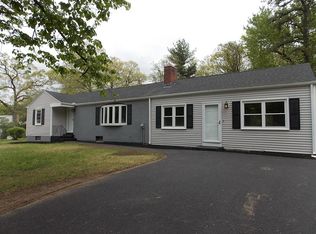 123 Fox Hill Rd, Springfield, MA 01118