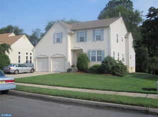 34 Wildcat Branch Dr, Sicklerville, NJ 08081