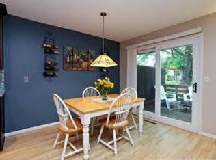 8504 W 97th St, Bloomington, MN 55438