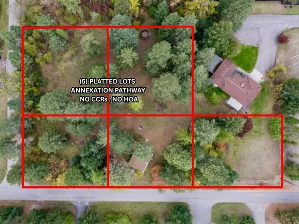 1327 1st Avenue En #36, Columbia Falls, MT 59912