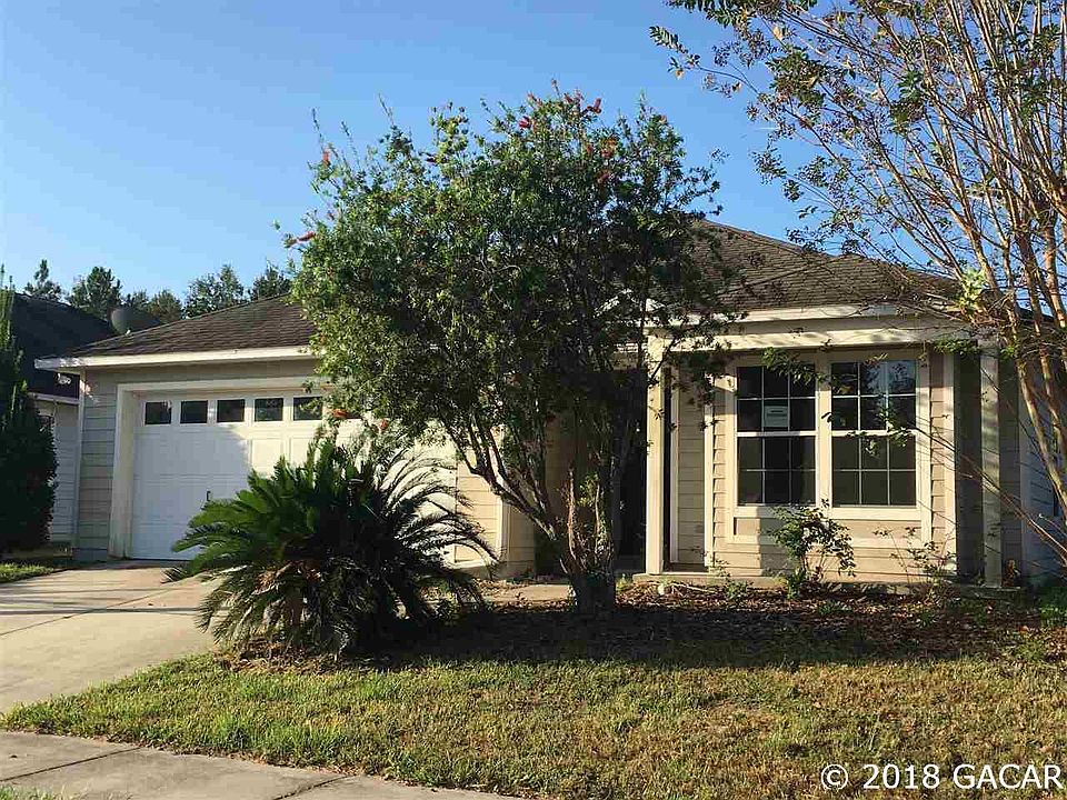 1st image of 16241 NW 122nd Ln