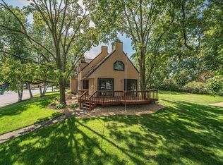 1009 2nd St E, Hastings, MN 55033
