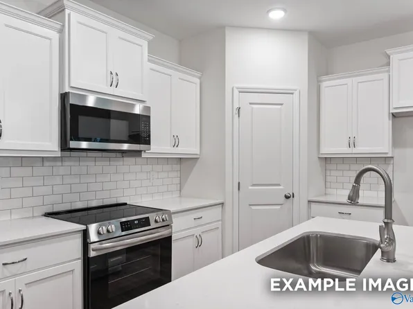 2205 Spragins Loop NW, Huntsville, AL 35810