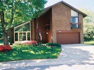 9457 Pursuit Ct, Columbia, MD 21045